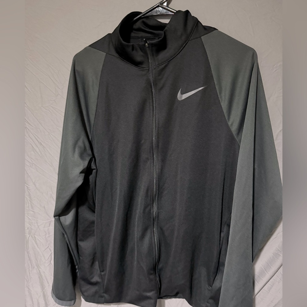 Nike DriFit Warm Up Jacket